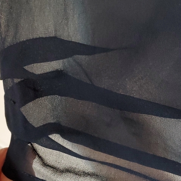 Vintage Rungolee sheer navy top w chain in neckline Size small - Picture 3 of 10